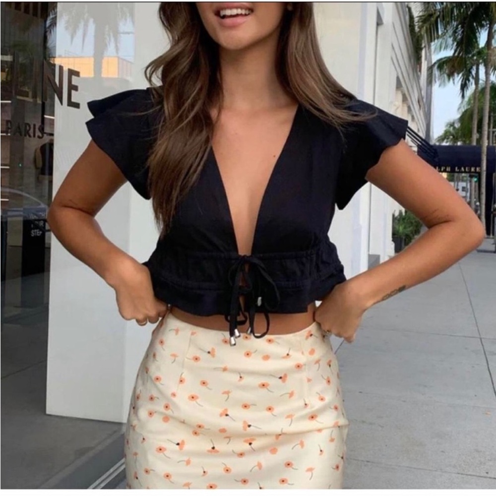 Princess Polly tie top